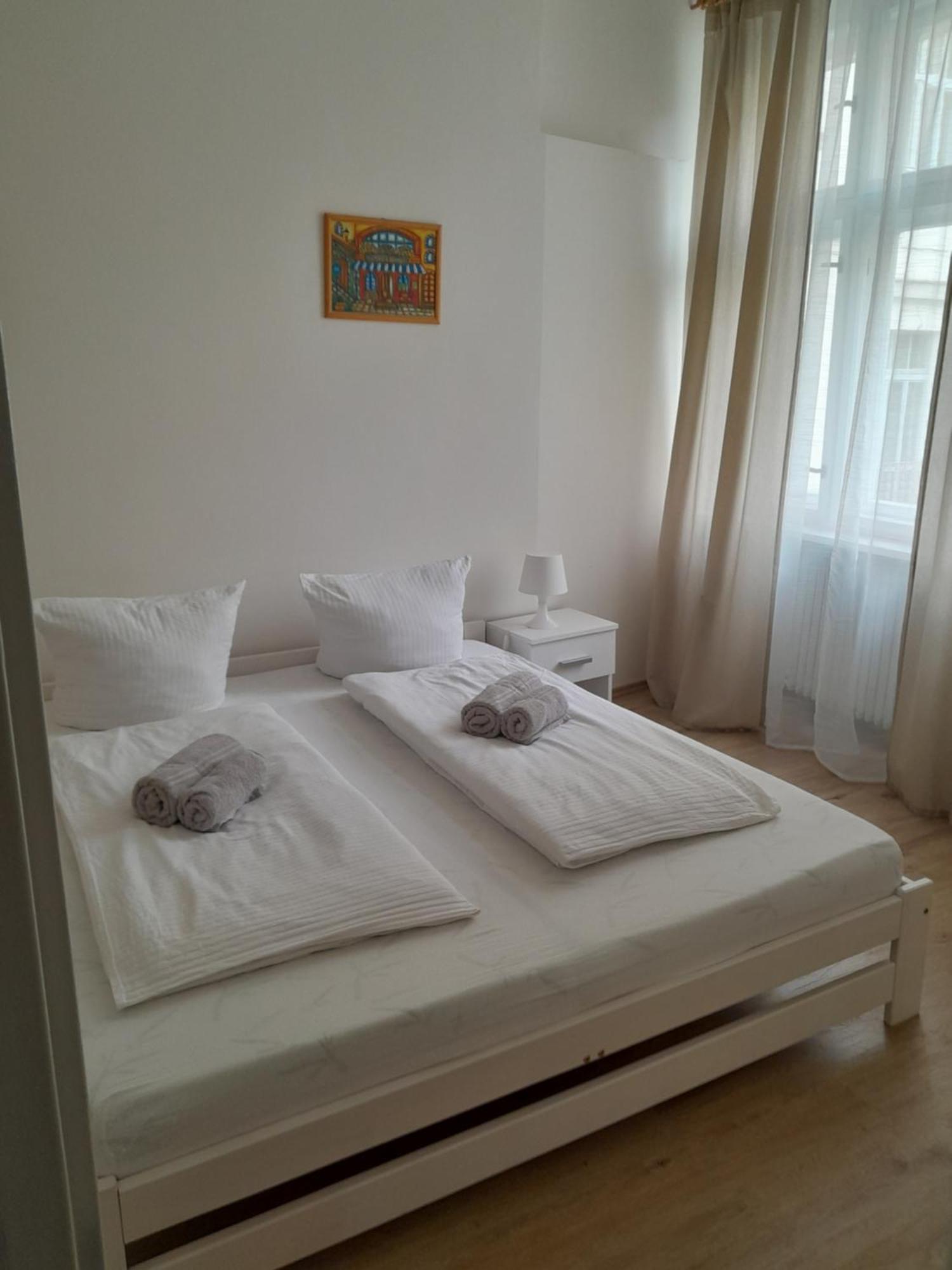 Lubert Apartmany S.R.O Praga Exterior foto