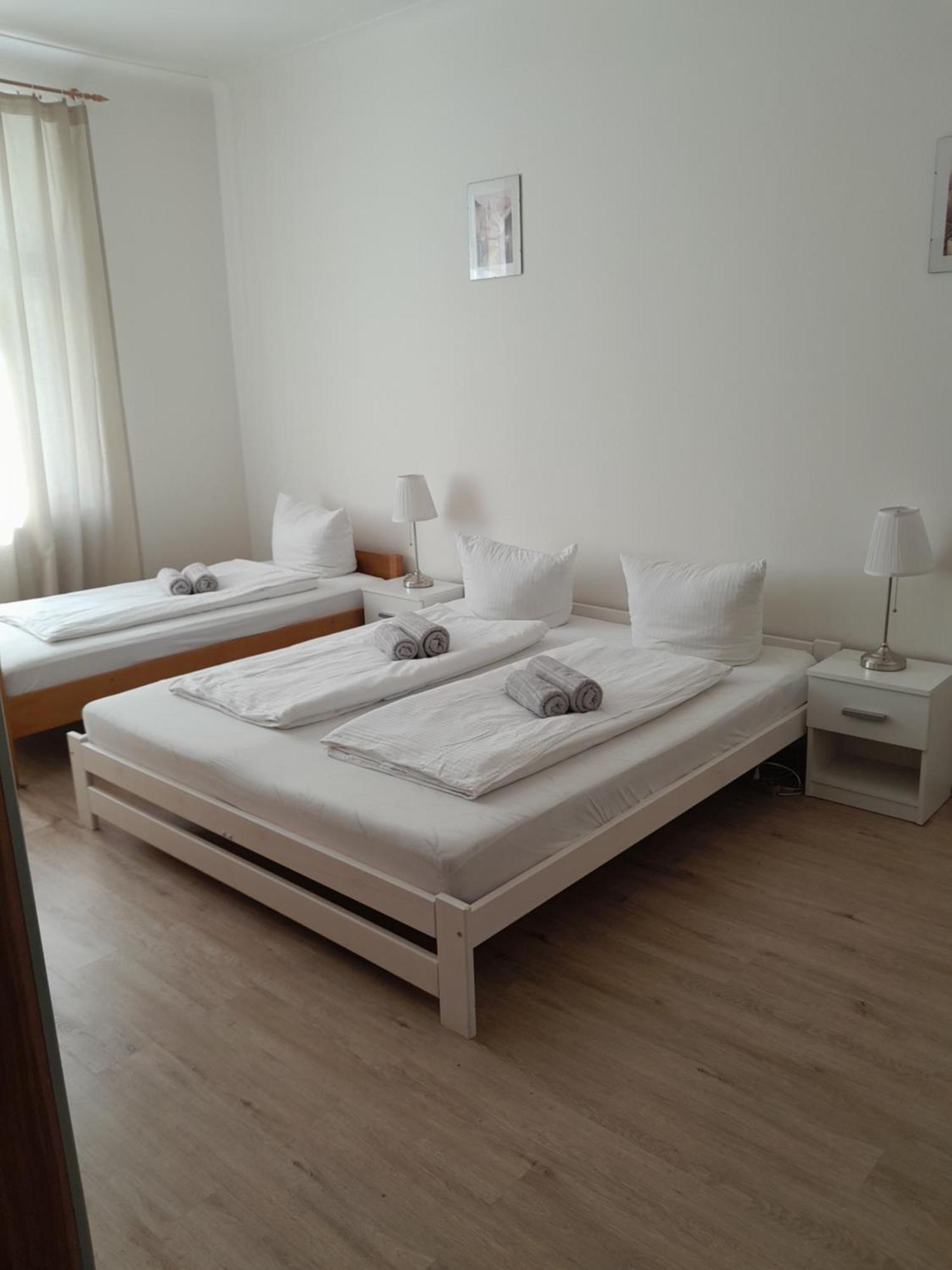 Lubert Apartmany S.R.O Praga Exterior foto